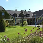 Hotel Restaurant Du Barrez Logis