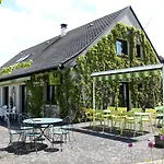Restaurant Du Barrez Logis Mur-de-Barrez