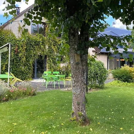 Hotel Restaurant Du Barrez Logis Mur-de-Barrez