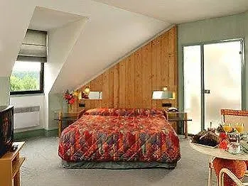 Restaurant Du Barrez Logis 호텔 뮈르드바레즈