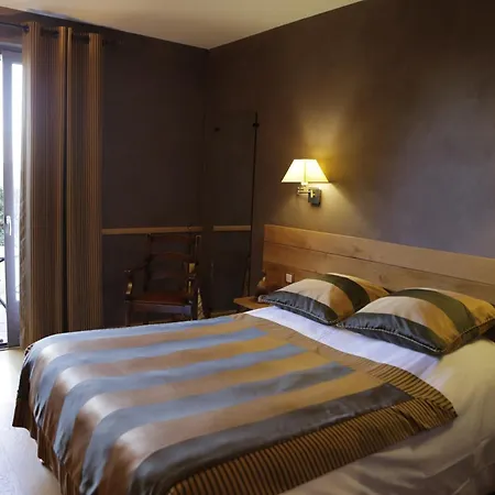 호텔 Restaurant Du Barrez Logis 뮈르드바레즈