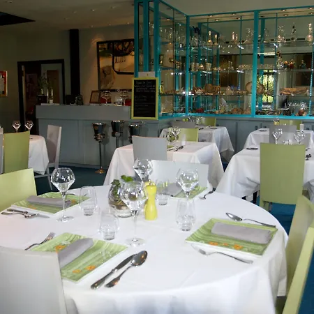 Hotel Restaurant Du Barrez Logis