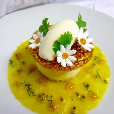 Restaurant Du Barrez Logis 호텔 3*