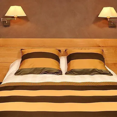 Restaurant Du Barrez Logis 호텔 뮈르드바레즈