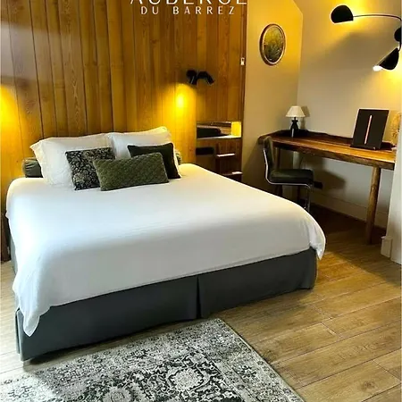 Hotel Restaurant Du Barrez Logis Mur-de-Barrez