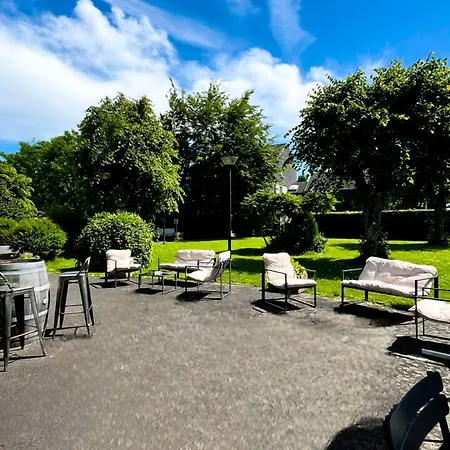 Hotell Restaurant Du Barrez Logis