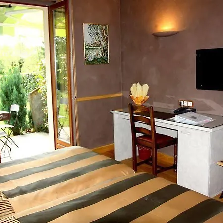 호텔 Restaurant Du Barrez Logis